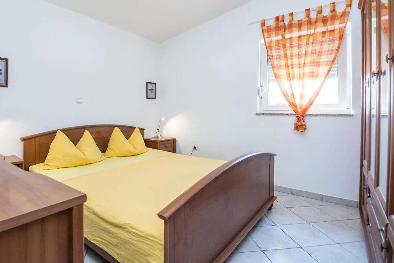 Apartments Delic/Pejic Vir 0*,  Chorvatsko