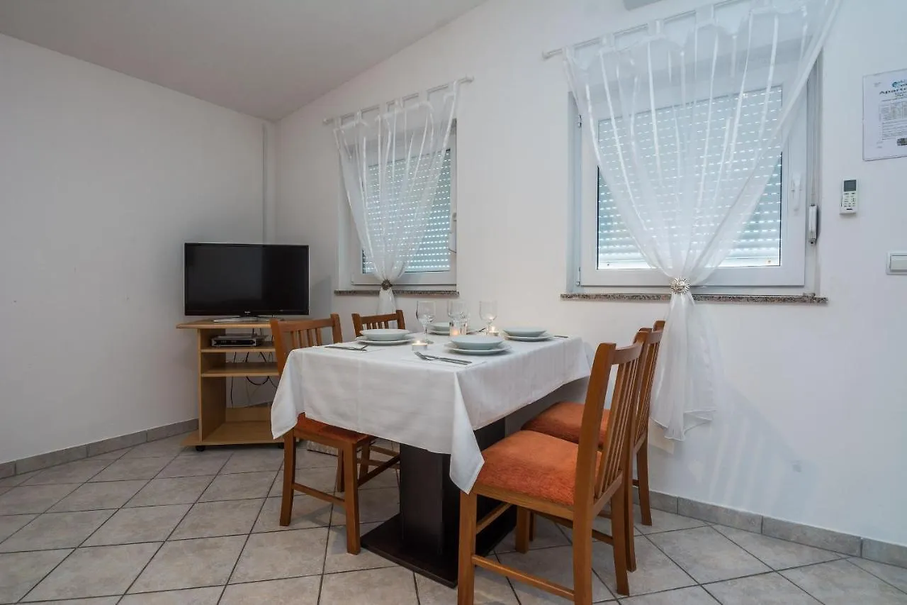 Apartments Delic/Pejic Vir Chorvatsko
